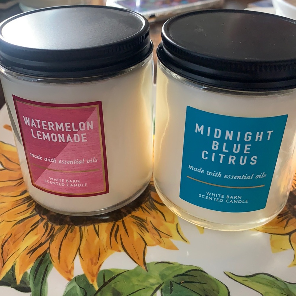 2 Bath and Body Works Candles.